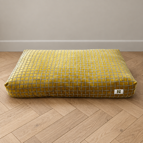 Coussin pour chien SOHO en tissu jacquard jaune quadrillé – Billy Brooklyn