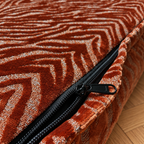 Fermeture zippée cachée du coussin pour chien RED HOOK